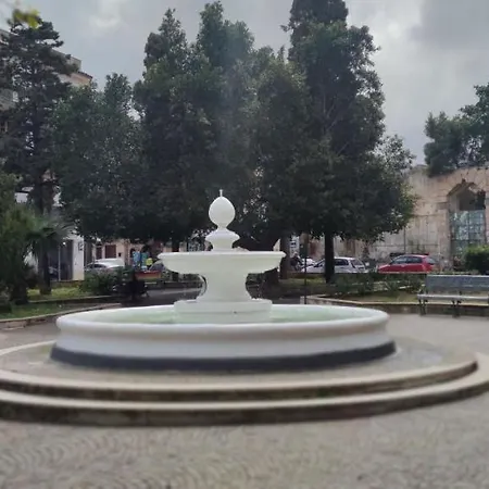 Appartamento Piazza Vittoria *